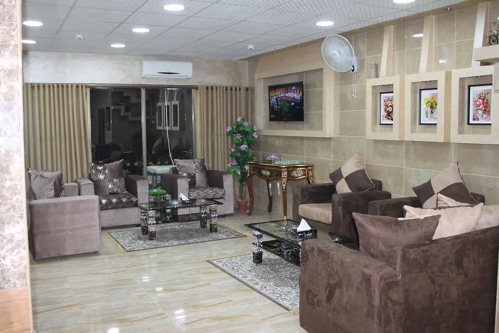 Amir Palace Hotel Aqaba 2*,